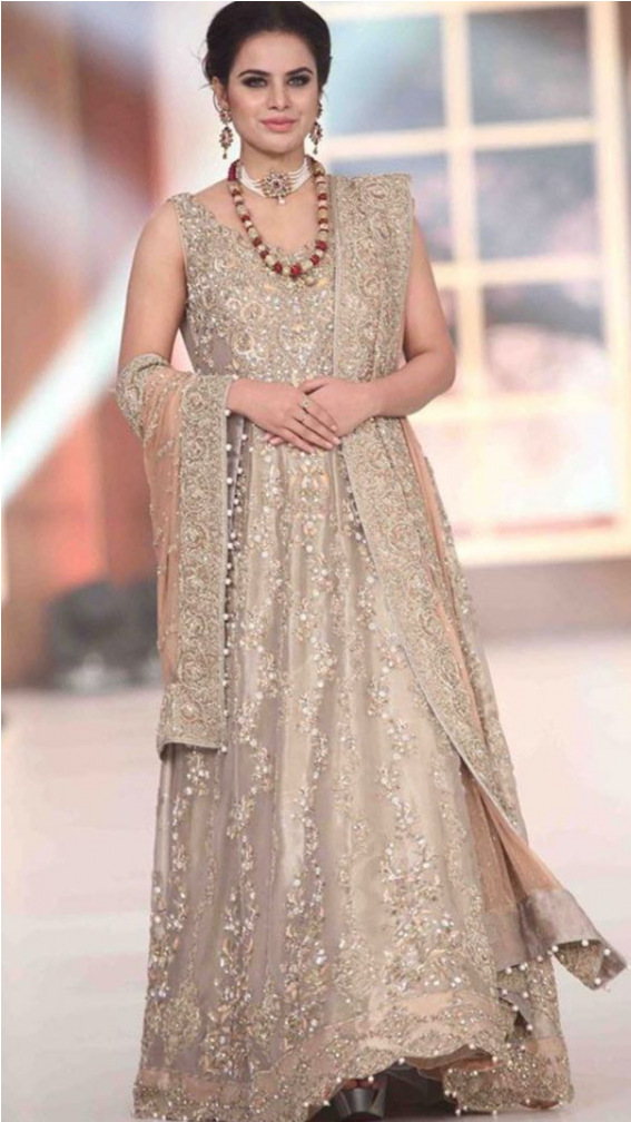 Tahira 32 Wedding Pakistani Bridal Dress - Gown Transparent PNG - 800x1007 - Free Download on - Wedding Transparent PNG Free Download